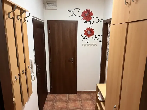 Prodej bytu 3+1, Karlovy Vary, Okružní, 67 m2