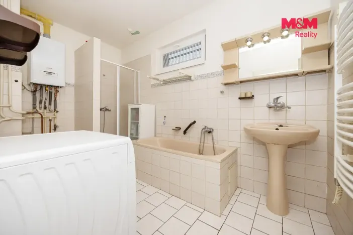 Prodej rodinného domu, Pardubice - Rosice, Tolarova, 145 m2