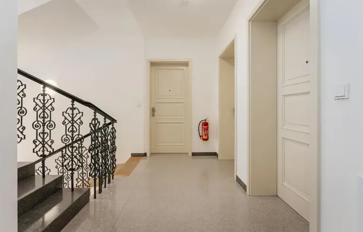 Pronájem bytu 2+kk, Praha - Žižkov, Seifertova, 46 m2