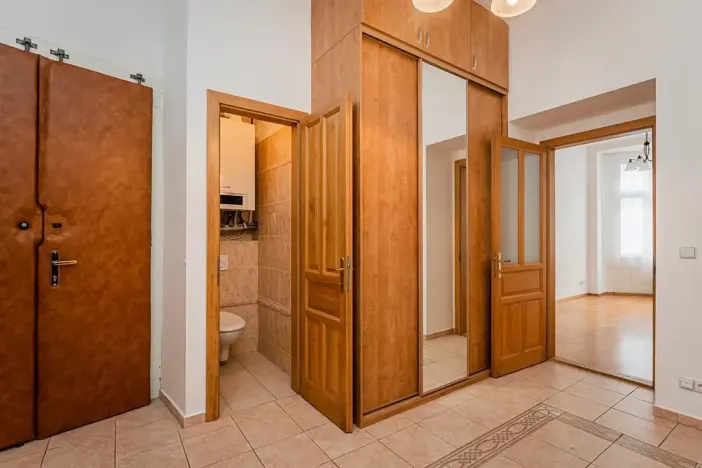 Pronájem bytu 3+1, Praha - Staré Město, Bílkova, 94 m2