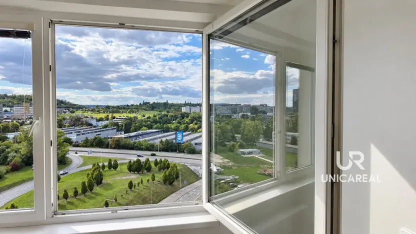 Pronájem bytu 2+kk, Brno - Královo Pole, Herčíkova, 32 m2