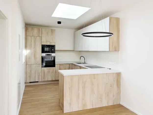 Pronájem bytu 2+kk, Hořice, Žižkova, 40 m2