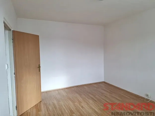 Pronájem bytu 1+1, Plzeň, Popelnicová, 36 m2