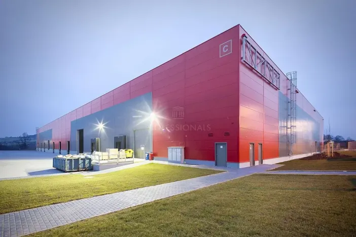 Pronájem skladu, Plzeň, Barvínková, 2170 m2