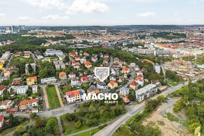 Pronájem bytu 2+1, Praha - Vršovice, Na křivce, 68 m2