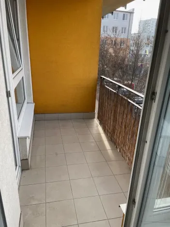 Pronájem bytu 2+kk, Praha - Vysočany, Kabešova, 56 m2