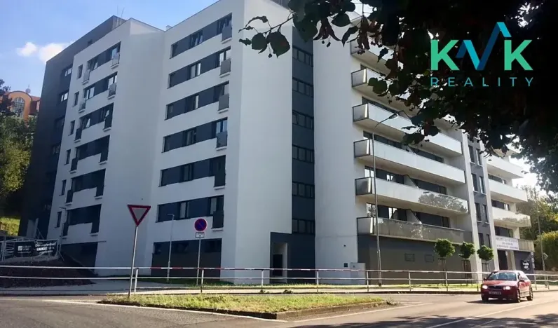 Pronájem bytu 1+kk, Karlovy Vary, Mattoniho nábřeží, 47 m2