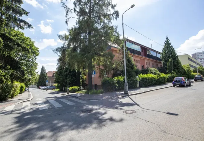 Prodej bytu 4+1, Praha - Ruzyně, Pod cihelnou, 110 m2