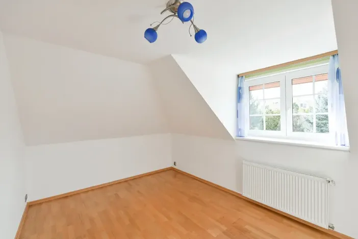Pronájem rodinného domu, Praha - Štěrboholy, K valu, 220 m2