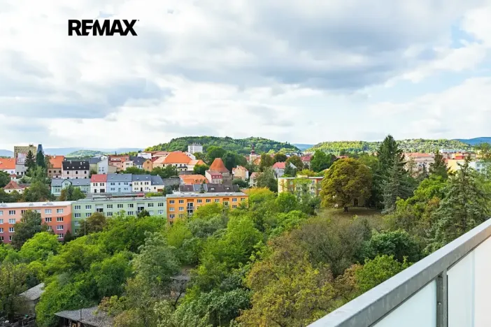 Pronájem bytu 1+1, Kadaň, Věžní, 35 m2