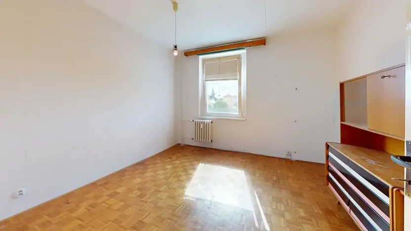 Prodej bytu 3+1, Hodonín, Sadová, 73 m2