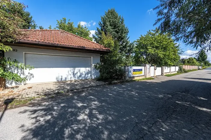 Prodej rodinného domu, Dolní Břežany, 270 m2