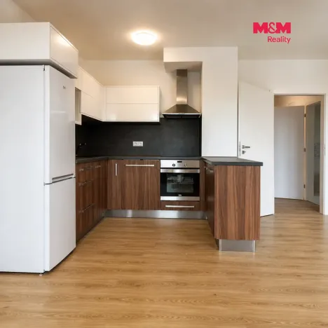 Pronájem bytu 3+kk, Pardubice, Bratranců Veverkových, 73 m2