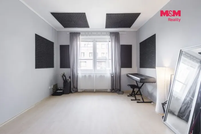 Pronájem bytu 3+kk, Praha - Liboc, Pod cihelnou, 84 m2