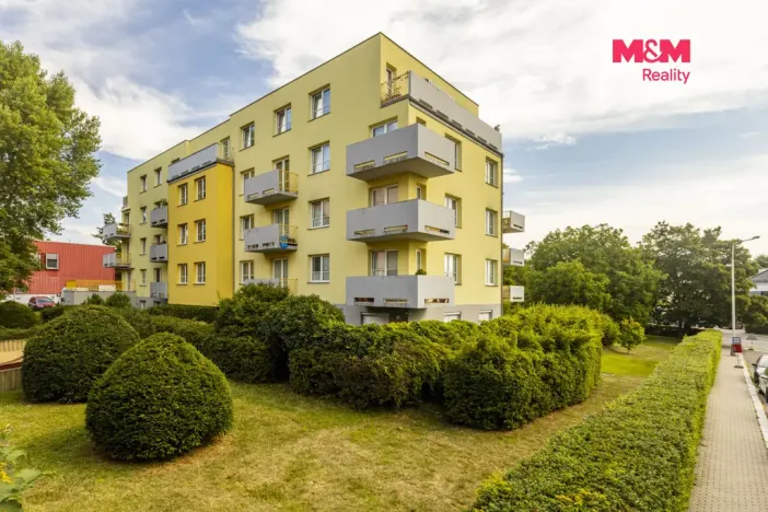 Pronájem bytu 3+kk, Praha - Liboc, Pod cihelnou, 84 m2