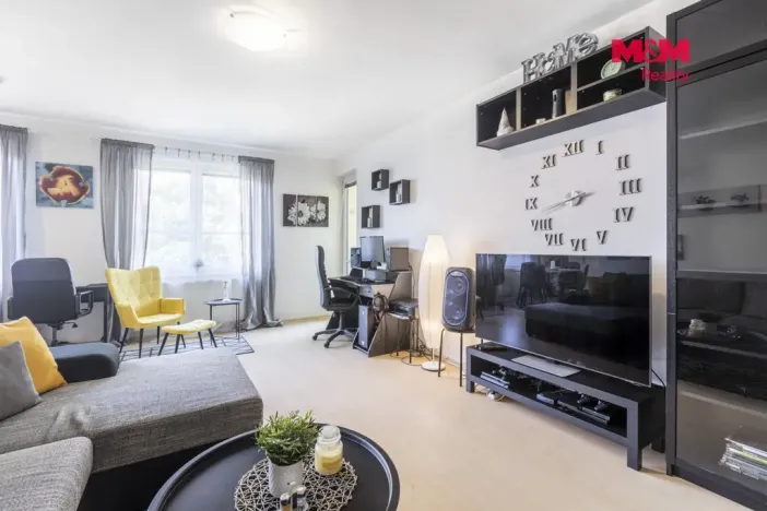 Pronájem bytu 3+kk, Praha - Liboc, Pod cihelnou, 84 m2