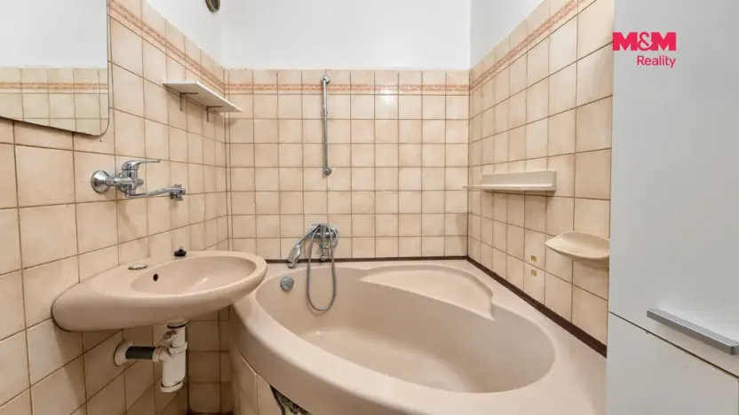 Prodej bytu 3+1, České Budějovice - České Budějovice 2, J. Bendy, 72 m2