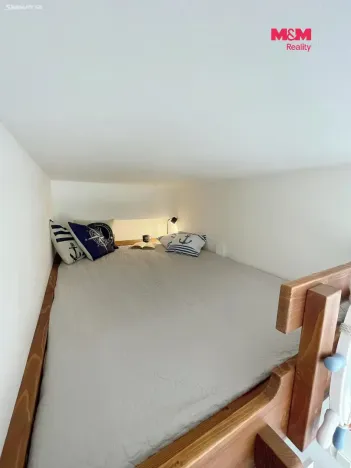 Prodej bytu 1+kk, Slapy, 17 m2