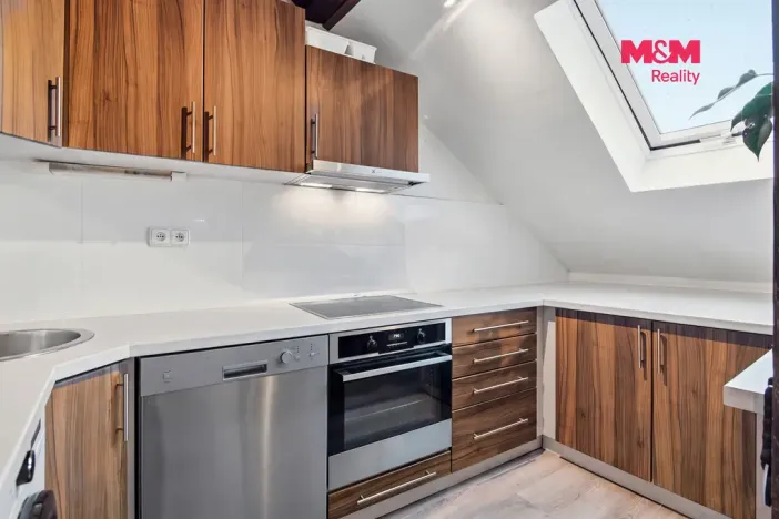 Prodej bytu 3+kk, Dobrovice, Fučíkova, 93 m2