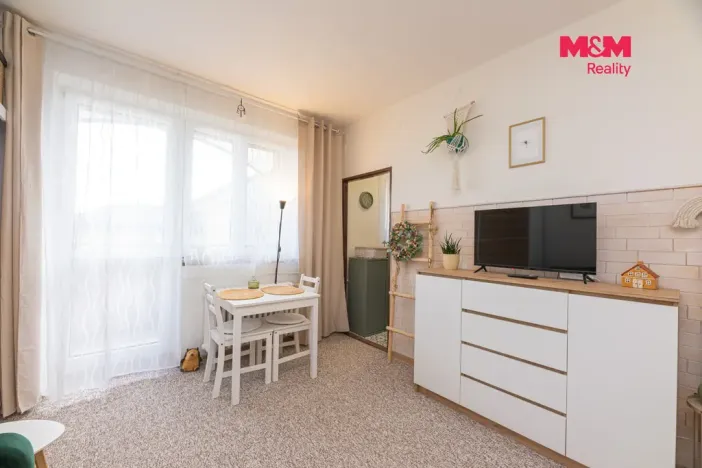 Prodej bytu 1+1, Náchod, Čechova, 27 m2