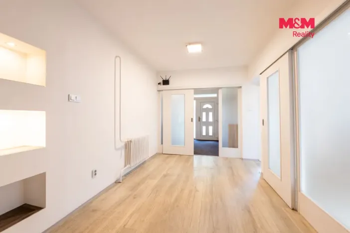 Prodej rodinného domu, Březnice, 260 m2