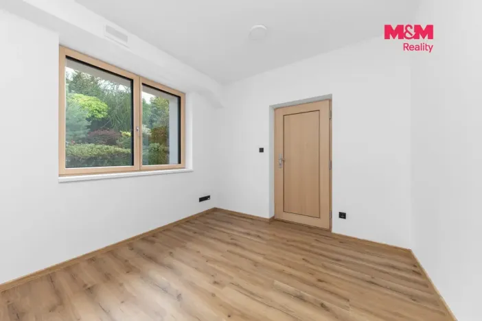Prodej rodinného domu, Černá Hora, Na Prášilkách, 258 m2