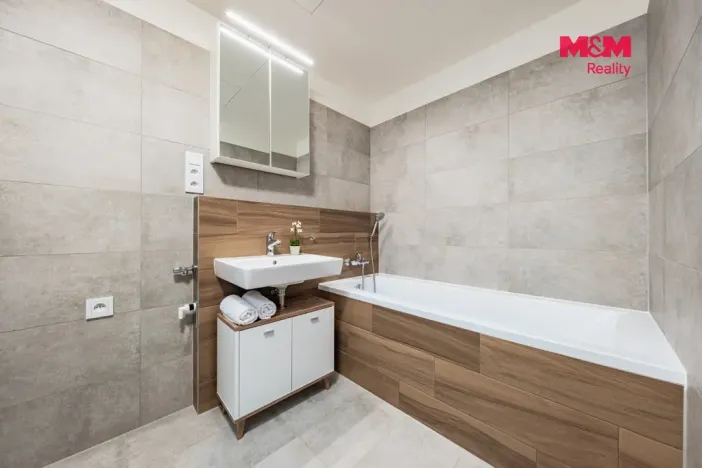 Prodej bytu 2+kk, Praha - Hostivař, Arnošta Staňka, 46 m2