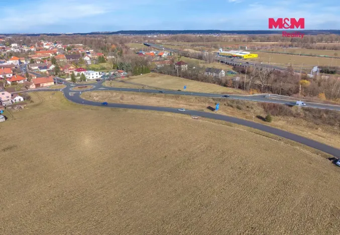 Prodej komerčního pozemku, Opatovice nad Labem, 8400 m2