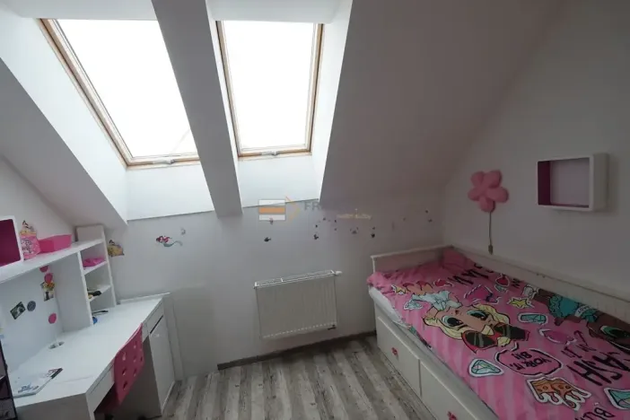 Pronájem rodinného domu, Zlonín, Měšická, 140 m2