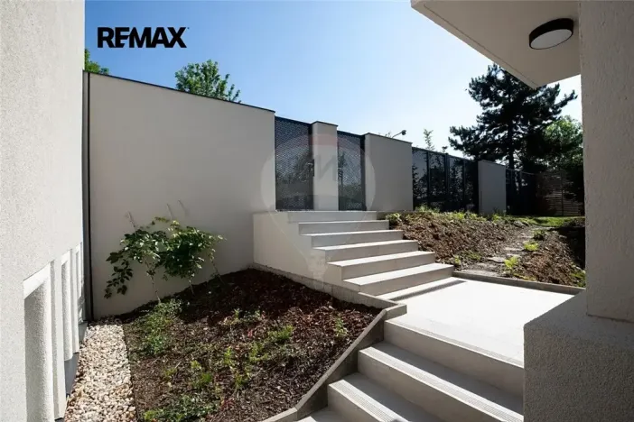 Pronájem bytu 3+kk, Praha - Krč, Branická, 97 m2