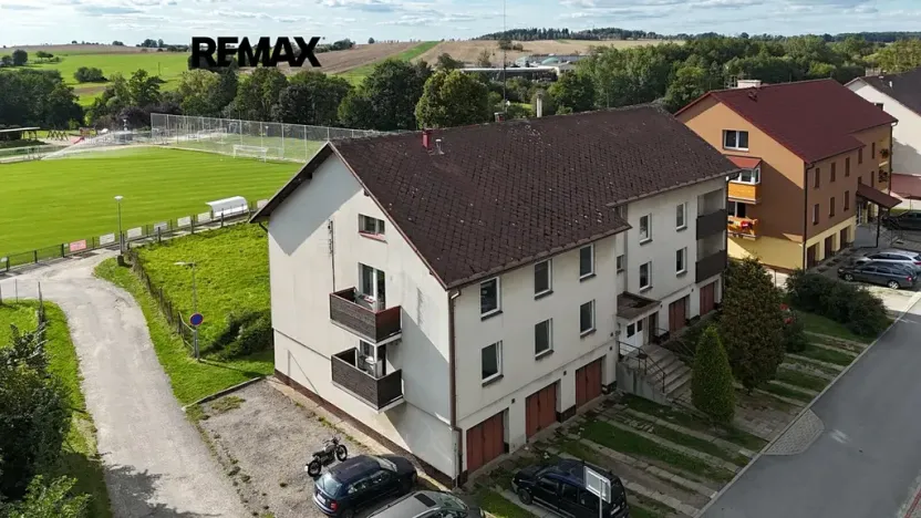 Prodej bytu 4+1, Deštná, U hřiště, 86 m2