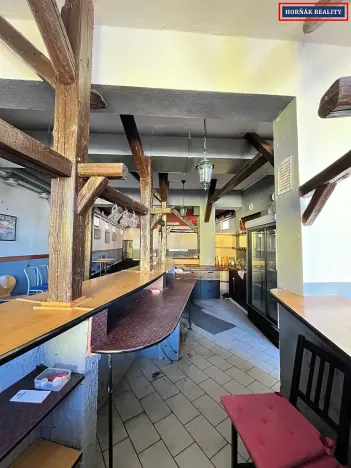 Pronájem restaurace, Bučovice, Nádražní, 207 m2