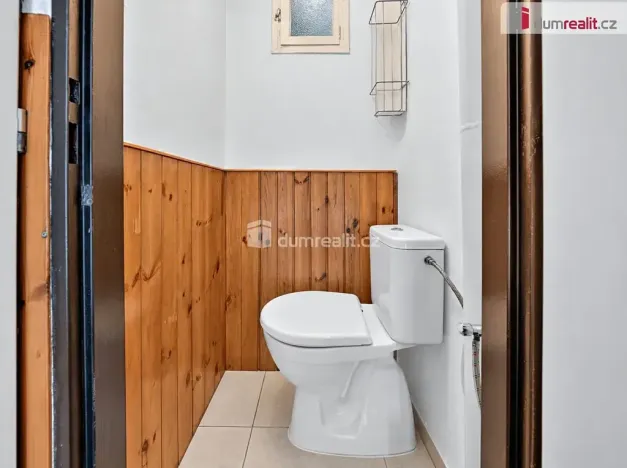 Prodej rodinného domu, Mšecké Žehrovice, 743 m2