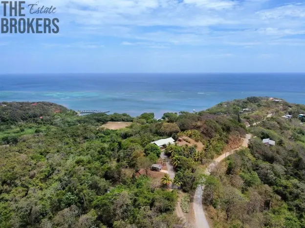 Prodej pozemku, Coxen Hole, Roatán, Honduras, 1012 m2