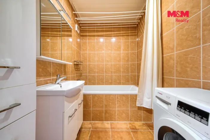 Prodej bytu 1+kk, Praha - Motol, Hennerova, 30 m2