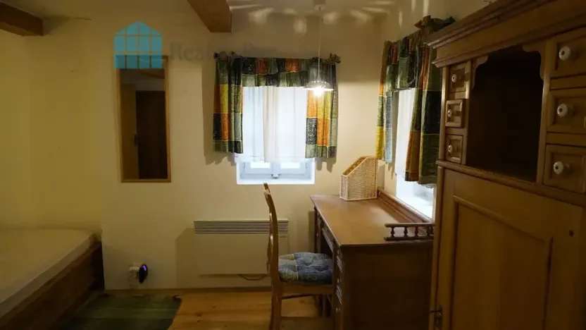 Pronájem chalupy, Pec pod Sněžkou, 182 m2