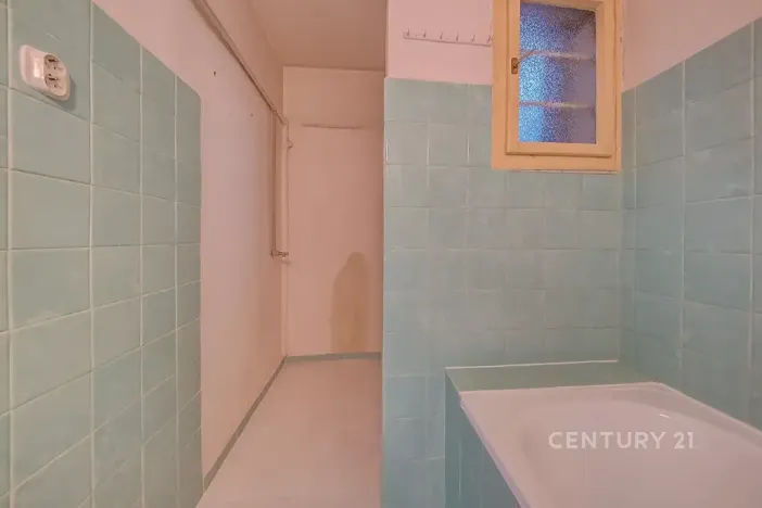 Prodej bytu 3+kk, Praha - Kobylisy, Nad Šutkou, 66 m2