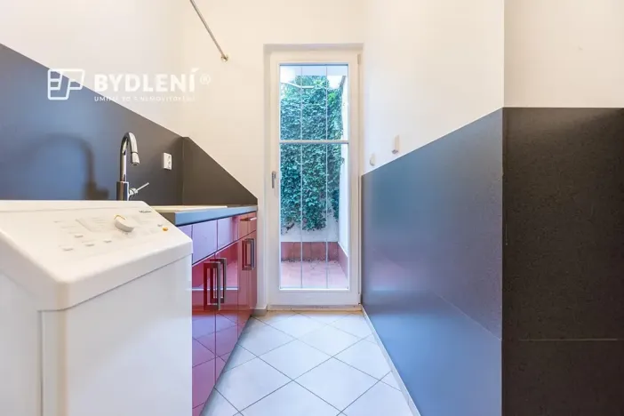 Prodej rodinného domu, Teplice, Josefa Šafaříka, 382 m2