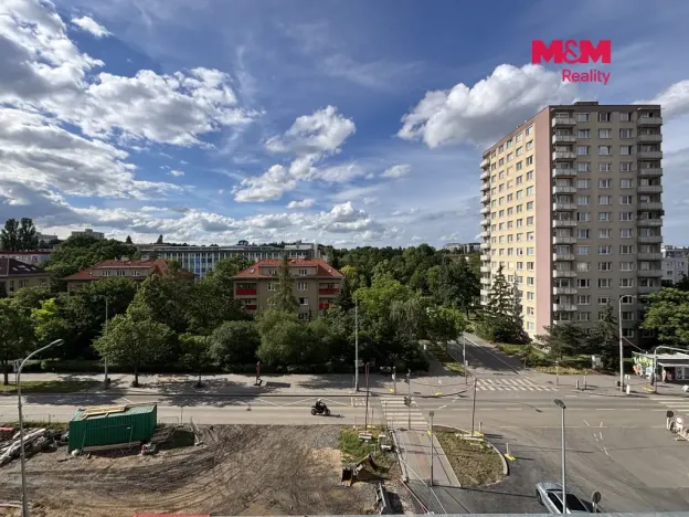 Pronájem bytu 1+kk, Praha, Počernická, 42 m2