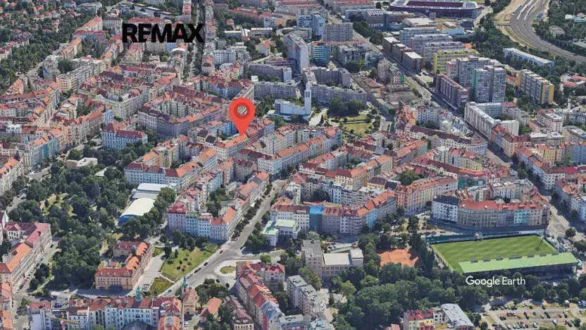 Pronájem bytu 1+kk, Praha - Vršovice, Holandská, 45 m2