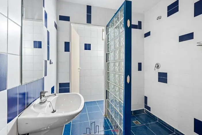 Prodej komerční nemovitosti, Karlovy Vary, Truhlářská, 464 m2