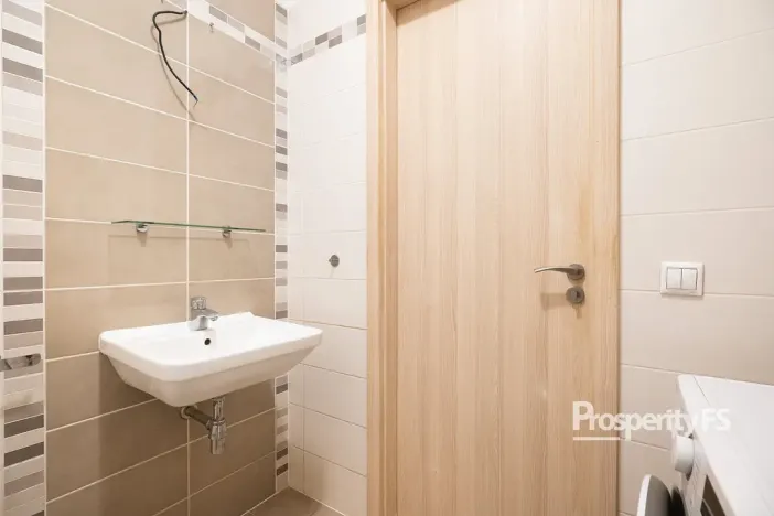 Prodej bytu 1+kk, Praha - Vysočany, Freyova, 33 m2