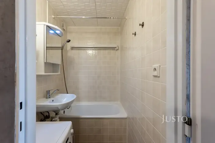 Pronájem bytu 2+kk, Praha - Řepy, Nevanova, 42 m2