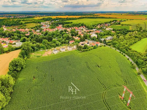 Prodej pozemku pro bydlení, Klučov, 6413 m2
