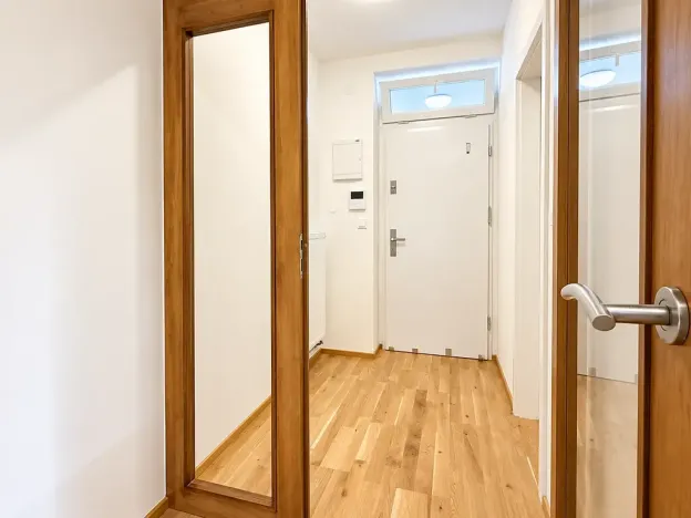 Pronájem bytu 2+1, Praha - Žižkov, Milíčova, 53 m2