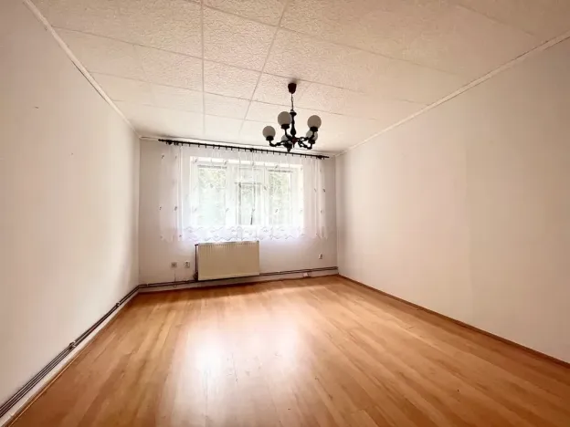 Pronájem bytu 2+1, Karlovy Vary, Poštovní, 63 m2