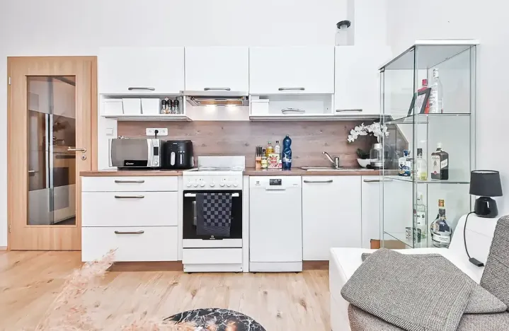 Prodej bytu 1+kk, Kladno, Jaroslava Holečka, 36 m2