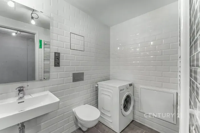 Pronájem bytu 1+kk, Praha - Vysočany, Kolbenova, 33 m2