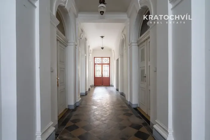 Pronájem bytu 3+kk, Praha - Karlín, U nádražní lávky, 101 m2