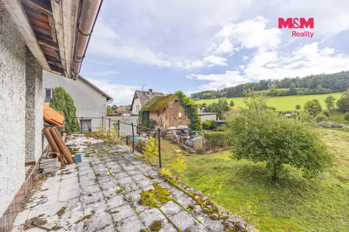 Prodej rodinného domu, Šárovcova Lhota, 160 m2